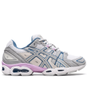 Women’s Asics Gel-Nimbus  9 ‘White/Mid Grey’ (Pastel Pink) en stock