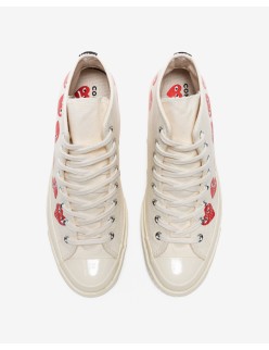 CONVERSE X CDG PLAY MULTI HEART CHUCK TAYLOR ALL STAR '70 HIGH s'inspire de l'anatomie humaine