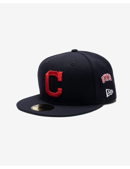 UNDEFEATED X NE X MLB FITTED - CLEVELAND INDIANS d'Europe débarque