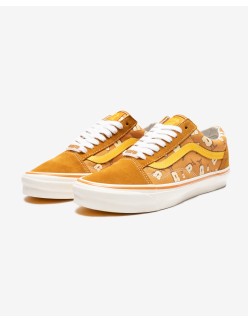 UNDEFEATED X VANS OG OLD SKOOL LX - BUCKTHORNBROWN la chaussure