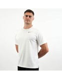 Nike Miller 1.0 Short Sleeve T - Shirt (White) prix