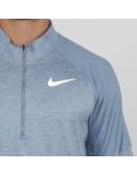 Nike Dri Fit Element 1/2 Zip Long Sleeve Top (Sky Blue) de technologie