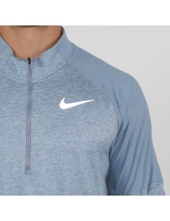 Nike Dri Fit Element 1/2 Zip Long Sleeve Top (Sky Blue) de technologie