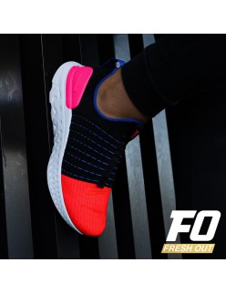 Women’s Nike React Phantom FK 2 ‘Black/Bright Crimson’ (Hyper Crimson) pour bénéficier 