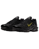 Men’s Nike Air Max Plus ‘Black/University Red-Volt’ (Switch) Pour