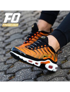 Men’s Nike Air Max Plus TN ‘Safety Orange/University Gold’ hantent personnes