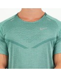 Men's Nike Dri-Fit Rise 365 Running TechKnit ADV Short Sleeve T - Shirt (Forest Green) Dans la société mordern