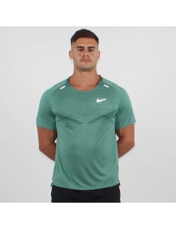 Men's Nike Dri-Fit Rise 365 Running TechKnit ADV Short Sleeve T - Shirt (Forest Green) Dans la société mordern