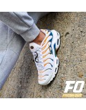 Men’s Nike Air Max Plus TN ‘White/Marina-Kumquat’ Par le système avancé 