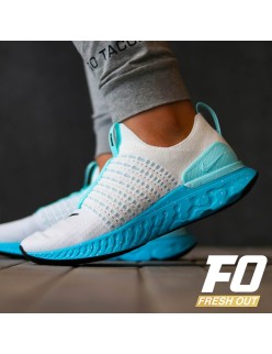 Men’s Nike React Phantom FK 2 ‘White/Black-Glacier Blue’ offre 