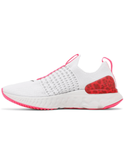 Women’s Nike React Phantom FK 2 Platinum Tint/Black-Hyper Pink’ en stock